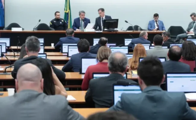 Comissão aprova ldo de 2026 com prazo para execução de 65% das emendas parlamentares