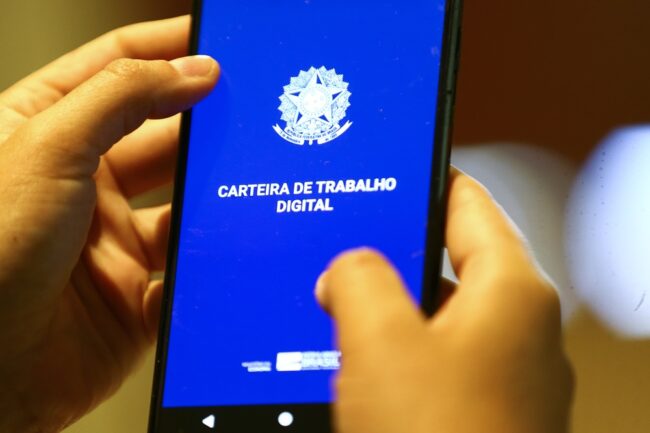 Comissão do senado aprova fim da escala 6×1