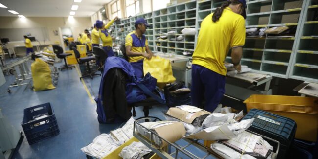 Haddad defende parcerias para reestruturação dos correios