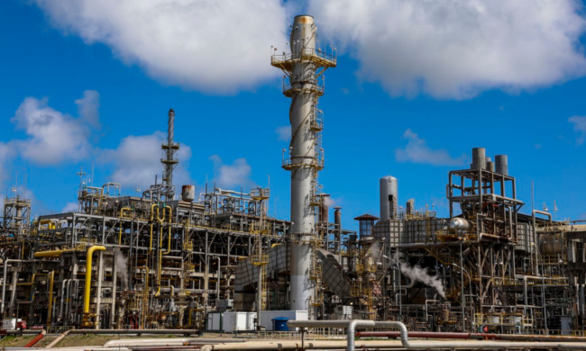 Petrobras e braskem firmam acordos de r$ 98,5 bilhões para fornecimento de matéria-prima