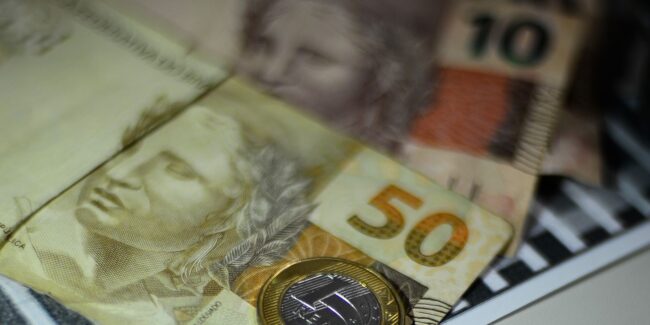 Tesouro paga r$ 1,05 bi em dívidas de estados e municípios em novembro