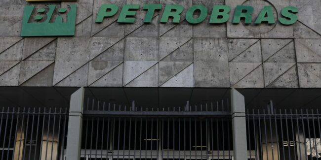 Petrobras anuncia descoberta de petróleo na foz do amazonas