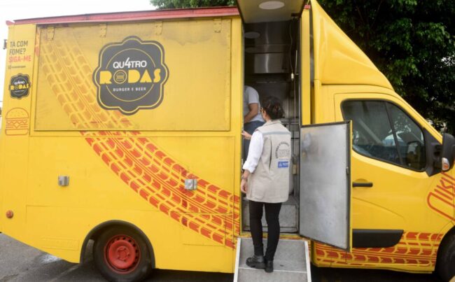 Prefeitura promove pré-vistoria e licenciamento de food trucks para o carnaval – secretaria de comunicação