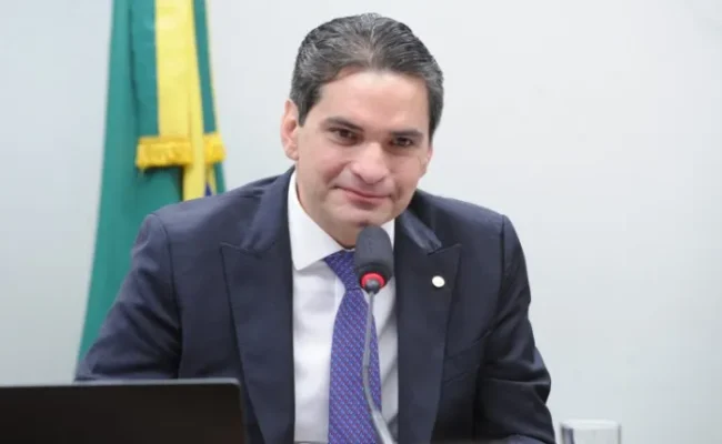 Proposta exige que hotéis adotem pulseiras de identificação para crianças