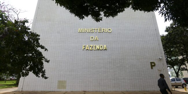 Governo deve recorrer ao stf sobre pec de agentes de saúde
