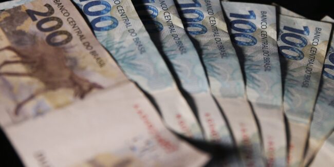 Dívida pública sobe 2,31% em fevereiro e supera r$ 8,8 trilhões