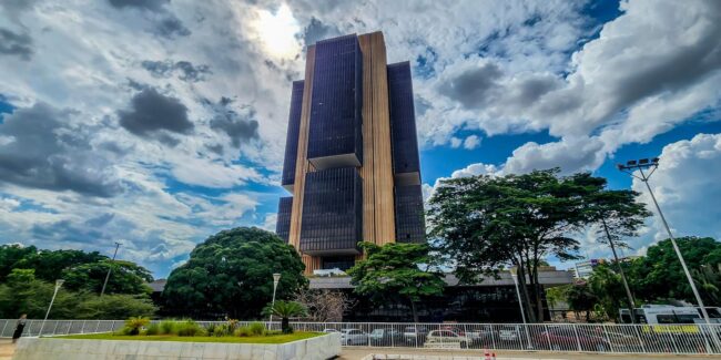 Pec no senado facilita cooptação do banco central, dizem economistas