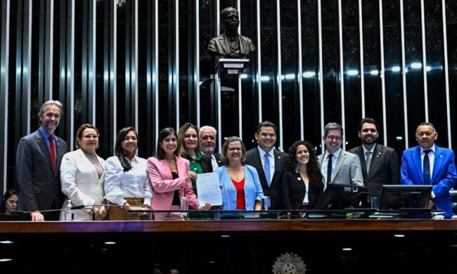 Congresso aprova novo plano nacional de educação e define metas e estratégias