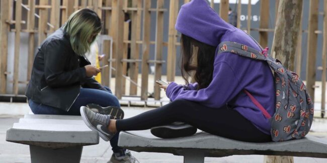 Na era da ia, inclusão digital deve ser crítica, defende educadora