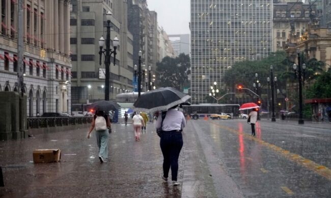 São paulo pode receber mais da metade da chuva prevista para março nos próximos quatro dias
