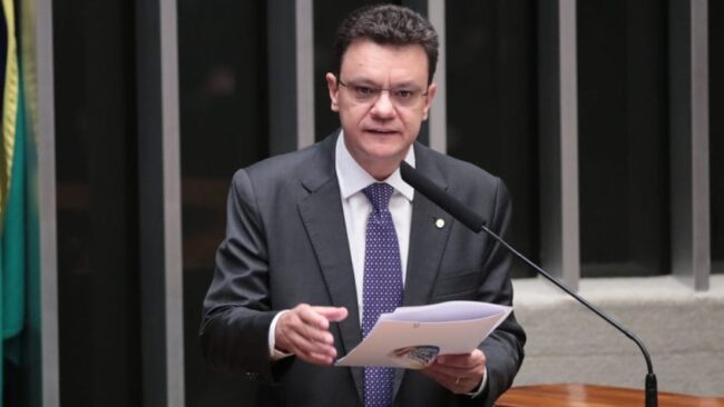 Em vitória de lula e motta, câmara aprova odair cunha para o tcu