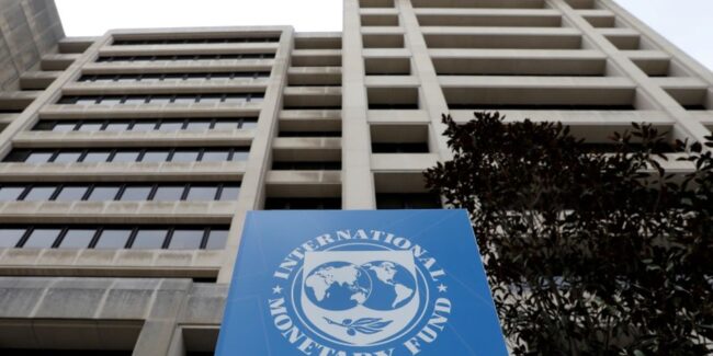 Fmi corta previsão para economia global, mas eleva pib do brasil