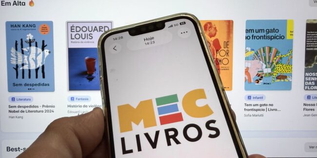 Mec livros empresta mais de 3 mil títulos por dia; veja os mais lidos