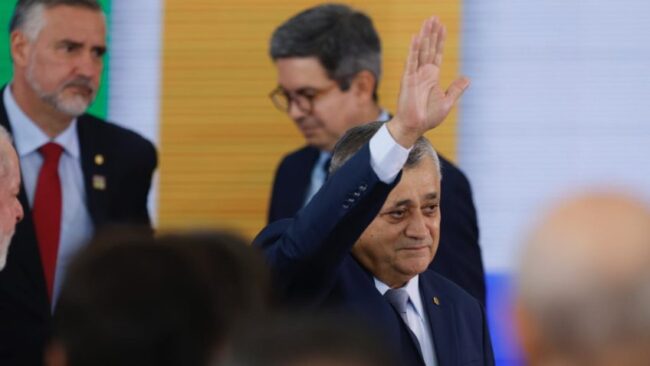 Planalto critica inclusão de ministros do stf em relatório de cpi