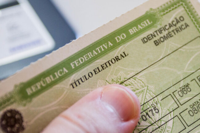 Prazo para regularizar título de eleitor vai até 6 de maio