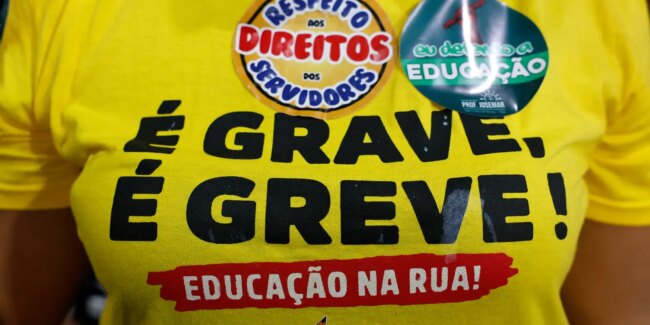 Profissionais da educação pública do rio fazem paralisação na quinta