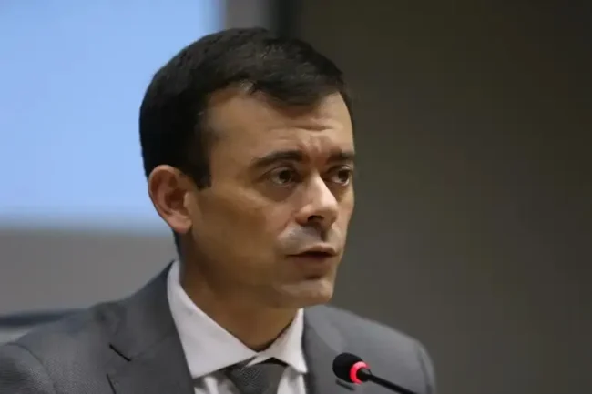 Tesouro revela alta da carga tributária para 32,4% do pib em 2025