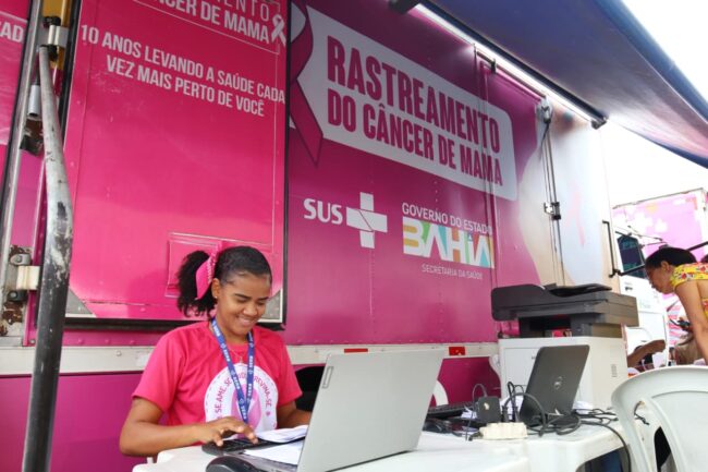 Mutirões e carretas móveis para rastreamento do câncer de mama