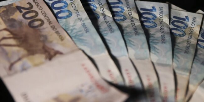União paga r$ 834,8 milhões em dívidas de estados e municípios em maio