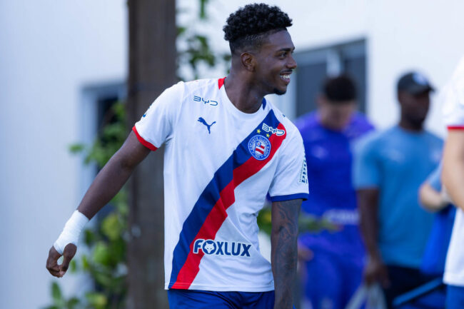 Bahia goleia por 7 a 1 e avança às quartas de final do baianão sub-20