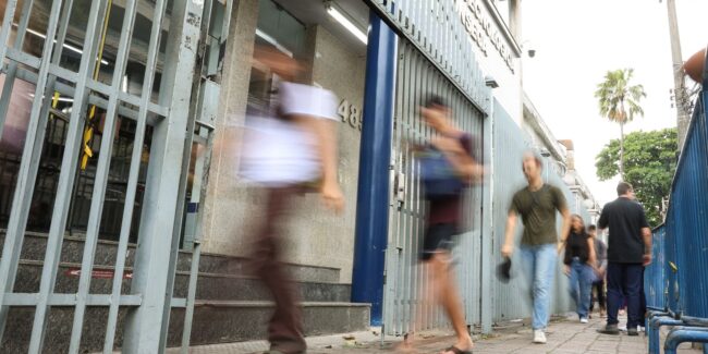Termina neste domingo prazo escolher idioma da prova do enem 2026