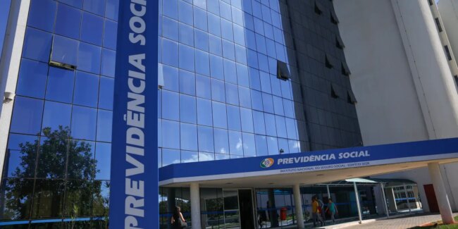 Fila do inss cai ao menor nível em 21 meses, com 1,8 milhão de pedidos
