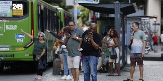 Lula sanciona lei do marco legal do transporte público coletivo