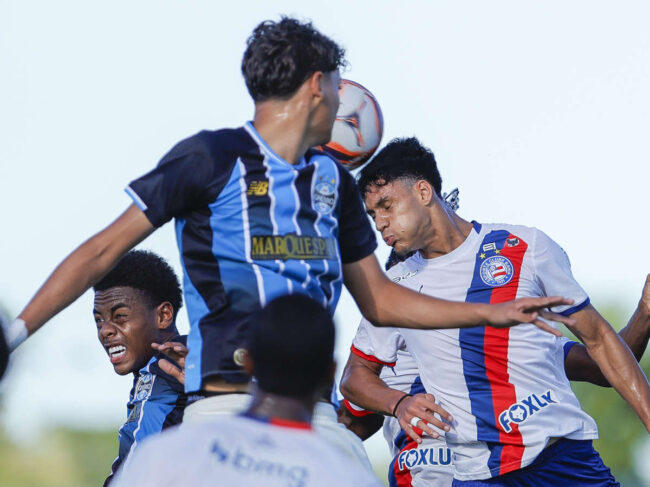 Bahia atropela o grêmio por 4 a 0 e entra no g-8 do brasileirão sub-17