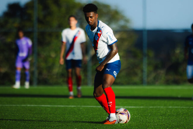 Bahia goleia por 7 a 0 é finalista do baiano sub-20; flu de feira será o adversário