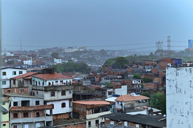 Inmet emite alerta de chuvas para salvador e mais 24 cidades da bahia
