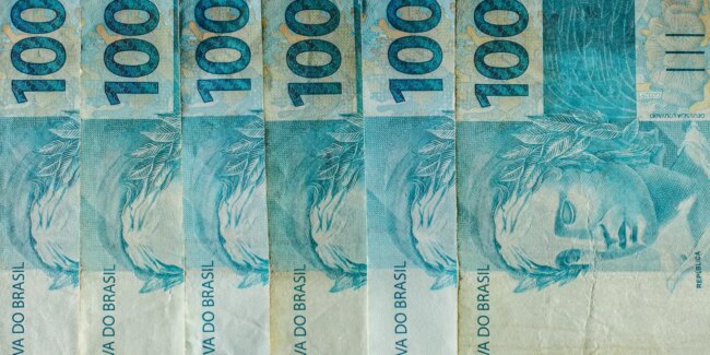 Caixa paga bolsa família de julho a beneficiários com nis de final 4