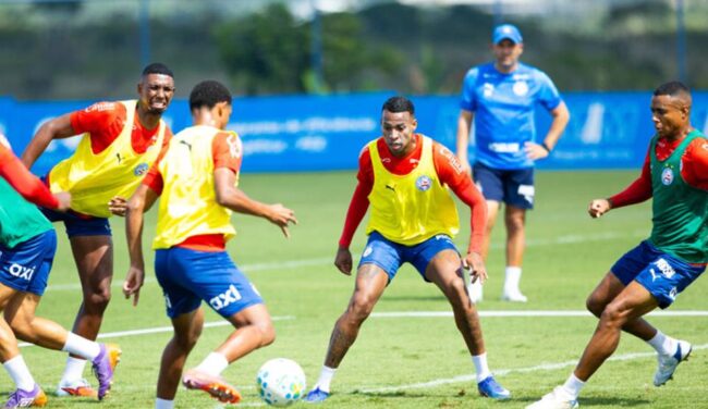 Elenco do bahia faz penúltimo treino antes de amistoso contra o fluminense