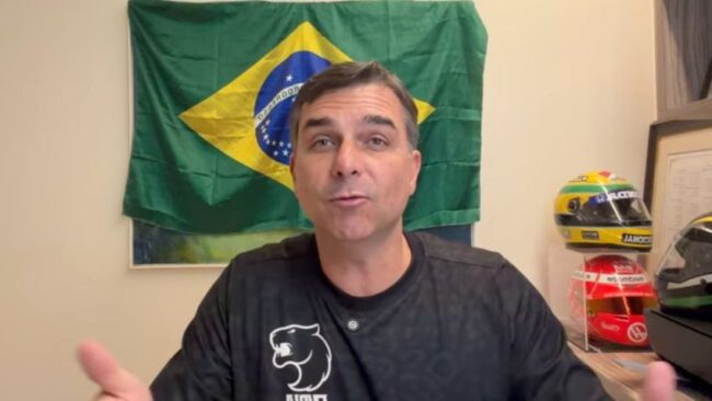 Flávio bolsonaro lança vaquinha virtual para campanha presidencial