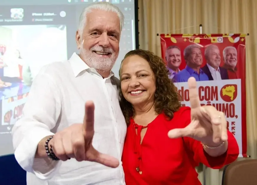 Jaques wagner confirma aladilce souza como segunda suplente