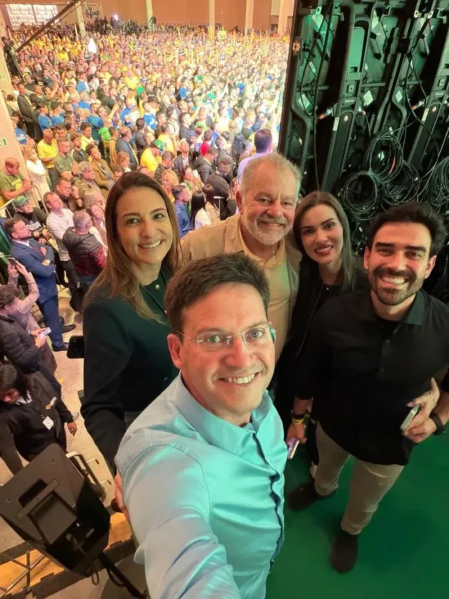 Lideranças do pl da bahia reforçam apoio a flávio bolsonaro e defendem mudança no brasil e no estado