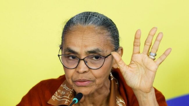 Marina silva manifesta solidariedade a damares por ameaças