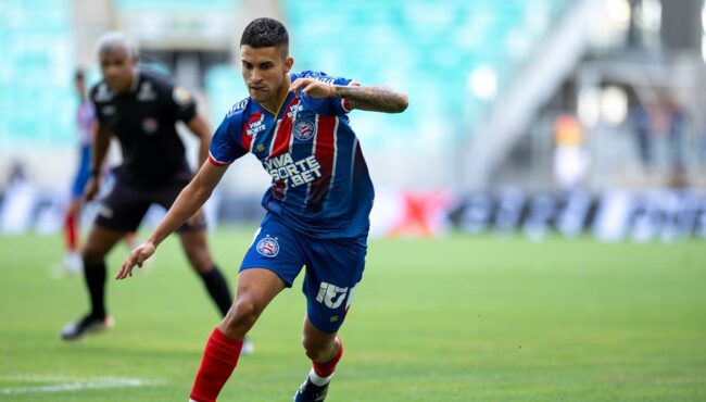 Nestor espera manter espaço no time do bahia após copa do mundo