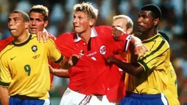 Noruega só disputou a copa quatro vezes e nunca passou das oitavas