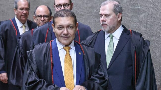 Nunes marques manda meta guardar dados de perfis que atacaram flávio