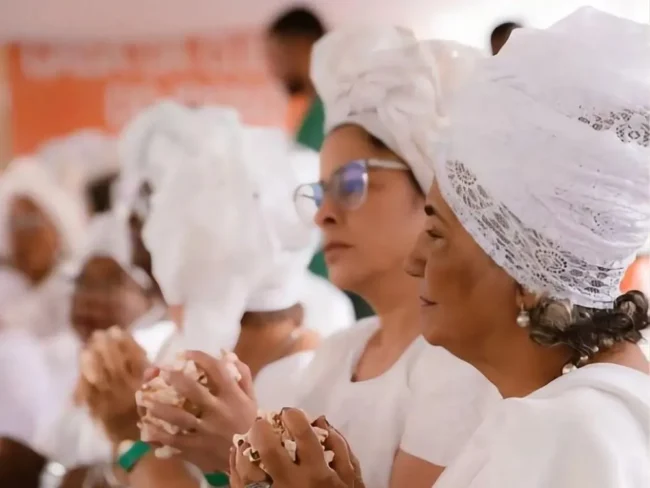 Pelourinho recebe cortejo cultural que celebra a independência da bahia com protagonismo feminino e exposição fotográfica