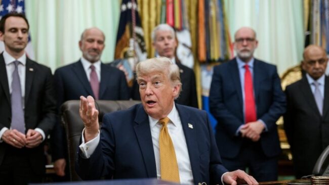 Trump ameaça dizimar o irã com 1.000 mísseis se sofrer atentado