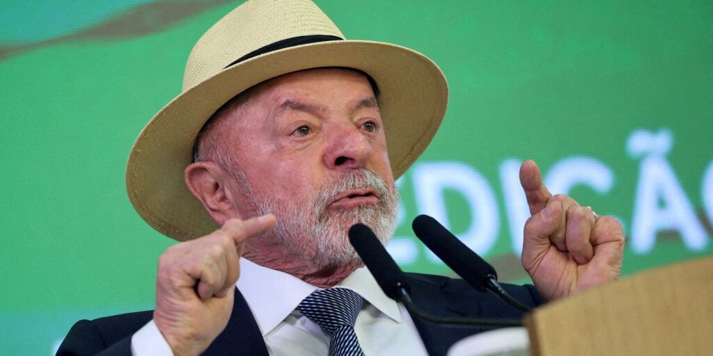 Atitude irresponsável, diz lula após revogação de visto de embaixadora