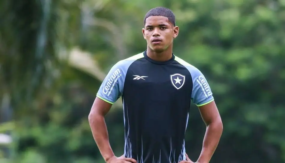 Botafogo terá retorno de volante contra o vitória; veja provável escalação