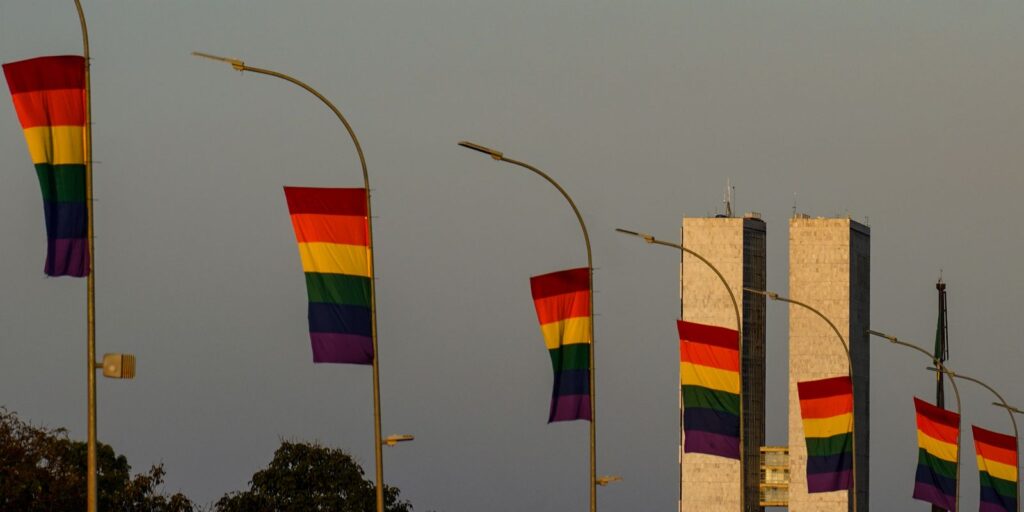 Candidaturas lgbt+ têm recorde em 2026 e se espalham por mais partidos
