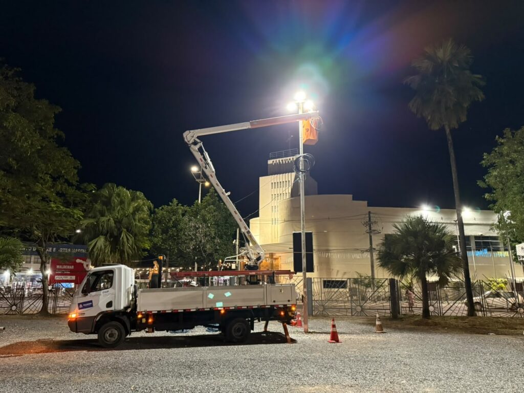 Diretoria de iluminação pública realiza operação especial para a trezena de santa dulce – prefeitura municipal de salvador