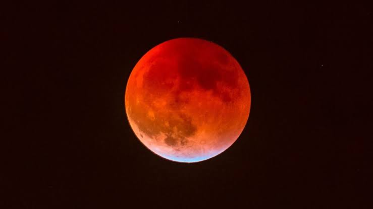 Eclipse solar leva dezenas de pessoas a hospitais  – imprensa bahia
