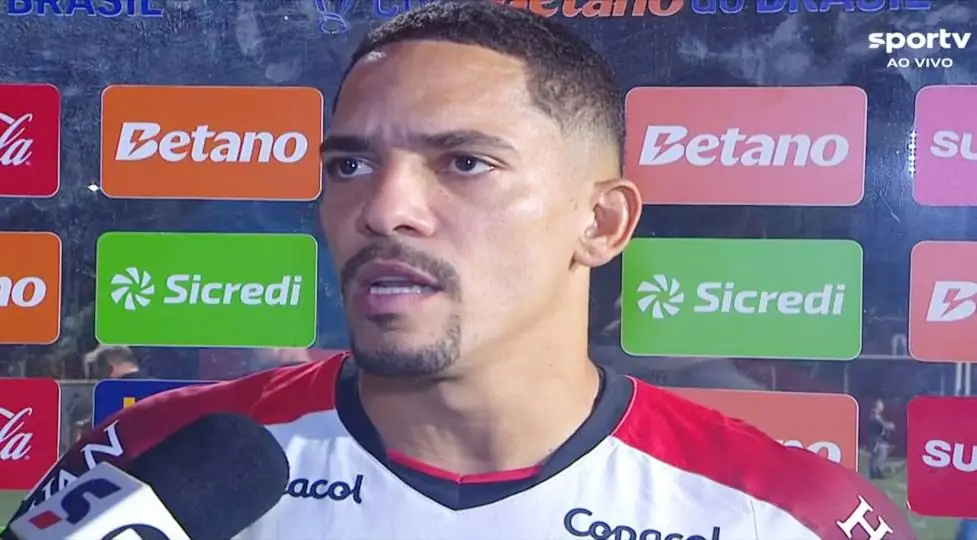 Gilberto admite superioridade do vitória e lamenta eliminação: ‘difícil encontrar palavras’