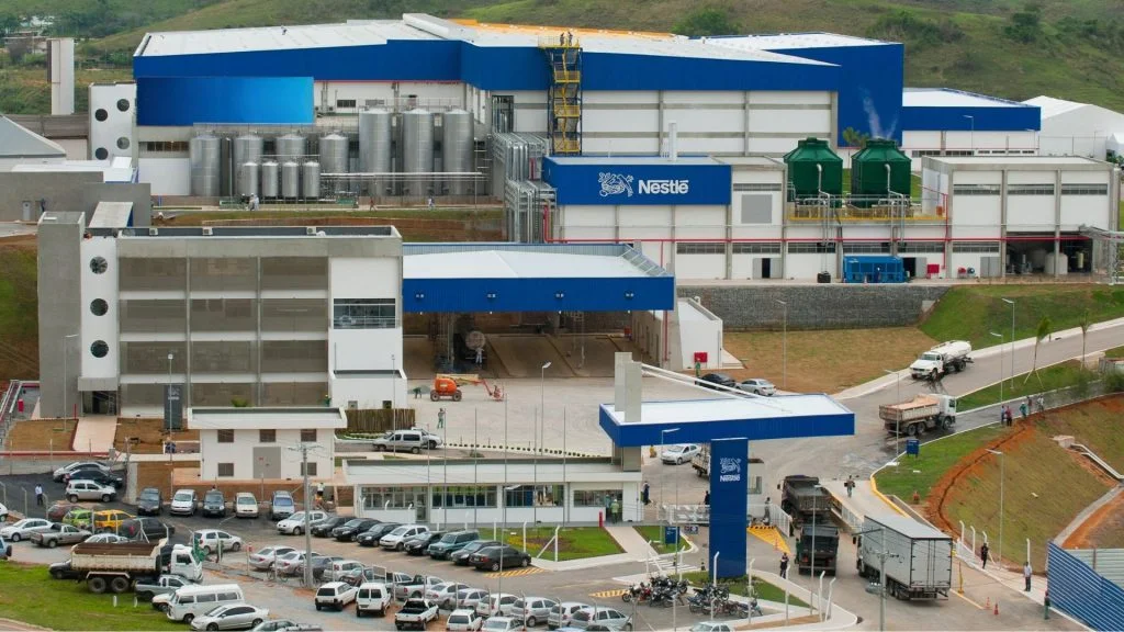 Nestlé demite 16 mil funcionários, fecha 2 fábricas e encerra produção de kitkat – imprensa bahia