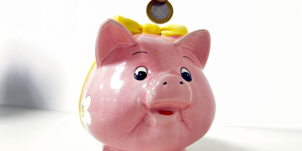Retiradas da poupança superam depósitos em r$ 7,15 bilhões em julho