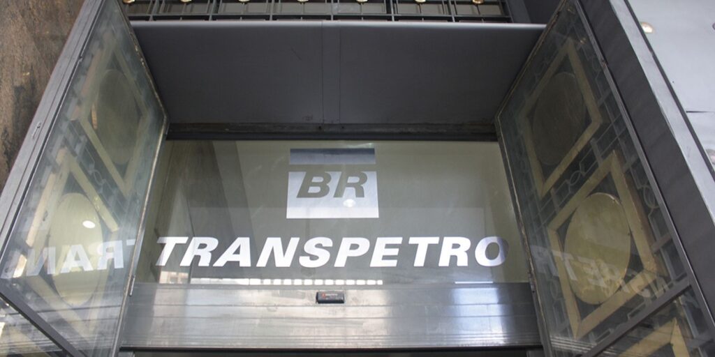 Transpetro abre concurso público com salário inicial de até r$ 15 mil